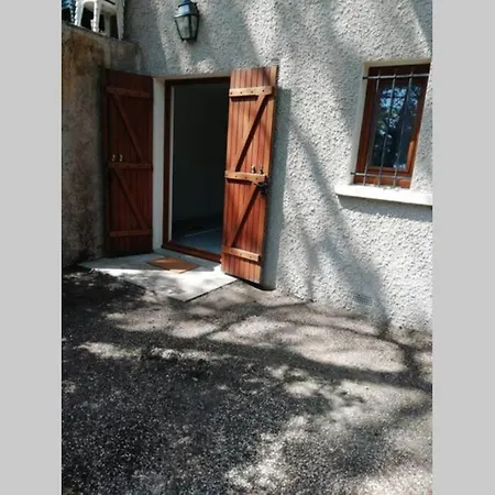 Studio En Plein Coeur De L'Ile De Loisirs De Buthiers Exterior foto